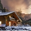 Chalet Chery By Night