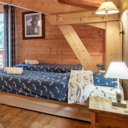 Spacious Quadruple - Chalet Chery